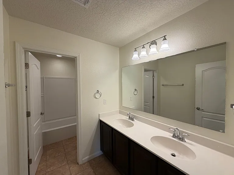 154 Prado Verde Ct NE — Photo 13