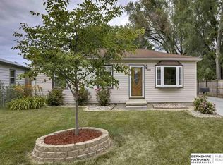 6212 S I St, Omaha, NE 68117