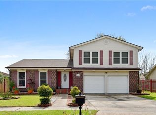 1529 Alison Dr, Gretna, LA 70056