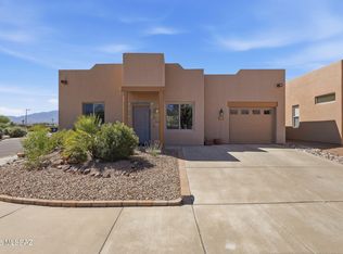 965 W Via Del Placio, Green Valley, AZ 85614