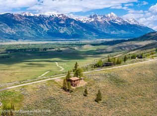 555 N Ridge View Dr, Jackson, WY 83001