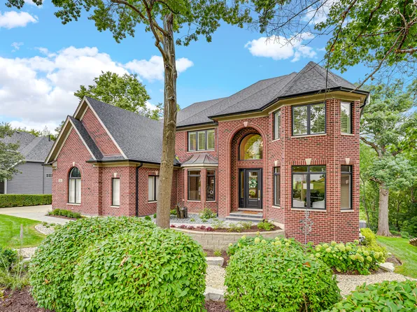 731 Reserve Ct, South Elgin, IL 60177