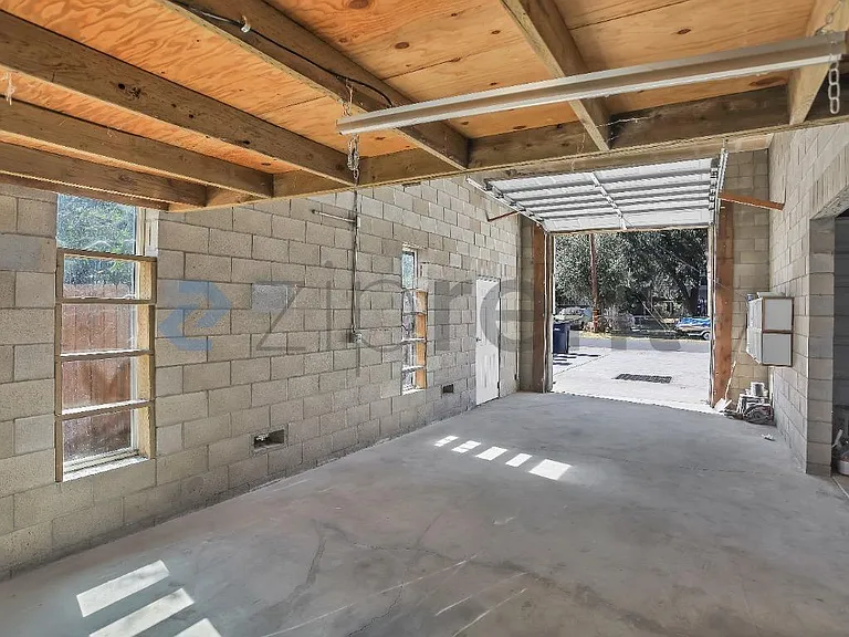 867 E Willow Ave — Photo 55
