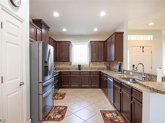 5th image of 2637 Vareo Ct