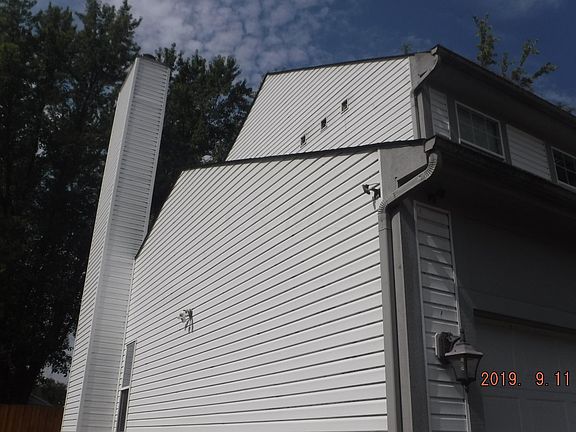2nd image of 4643 Winery Way