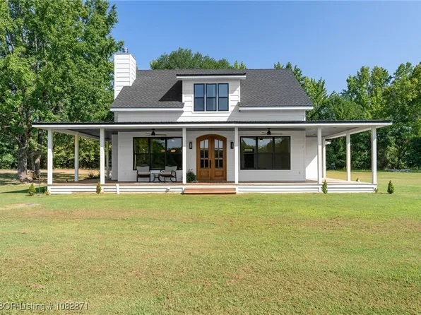 505 Hatley Dr, Dyer, AR 72935