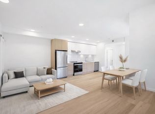 37994 2nd Ave #400, Squamish, BC