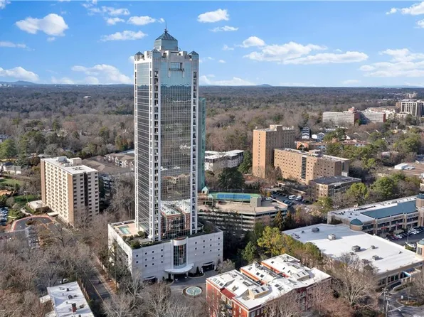 2828 Peachtree Rd NW APT 1402, Atlanta, GA 30305