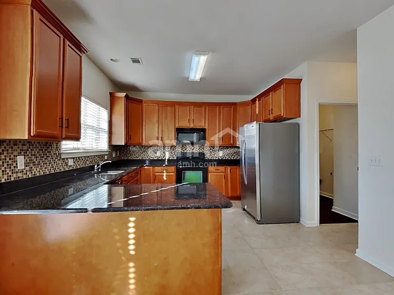 237 Mott Rd — Photo 3