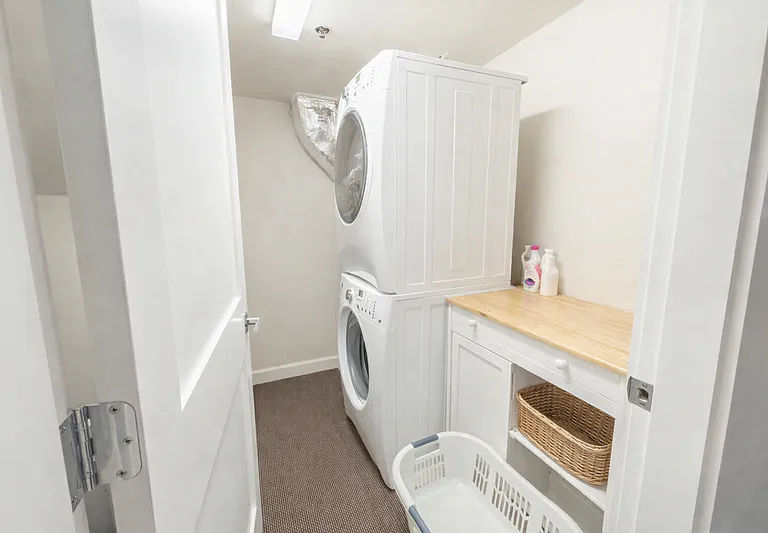 9 Montague St #3 — Photo 14