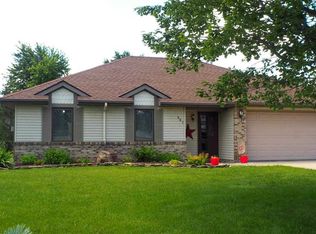 907 Elm St, Auburn, IN