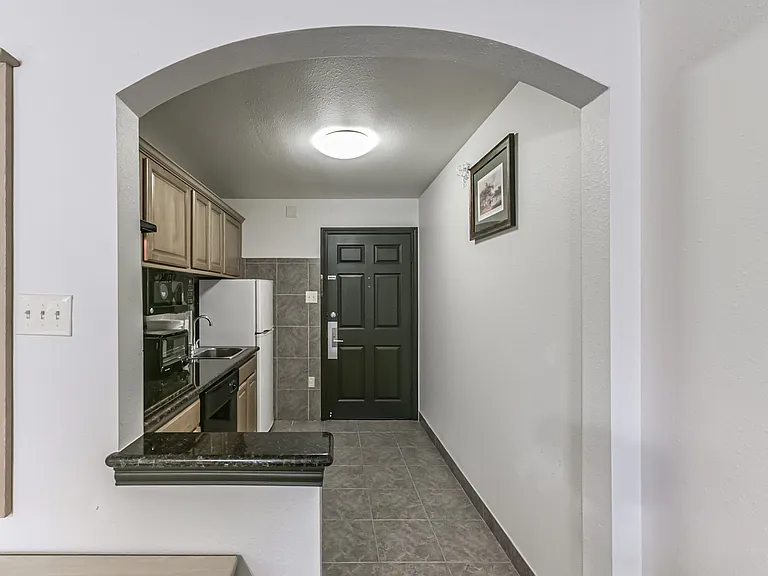 1025 Swanson St — Photo 102