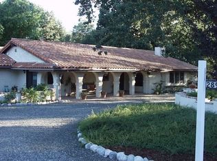 28910 Wagon Rd, Agoura Hills, CA 91301