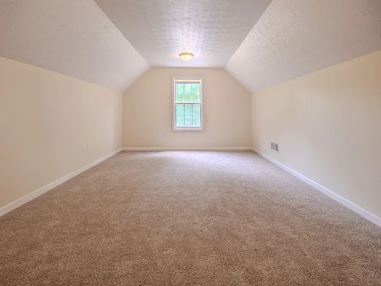 103 Williams Ct — Photo 25