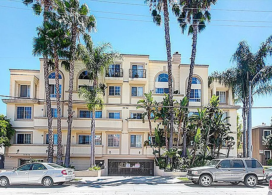 Bloomfield St, North Hollywood — Photo 3