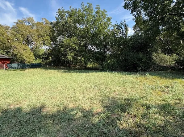 1017 Highview Dr, Hutchins, TX 75141