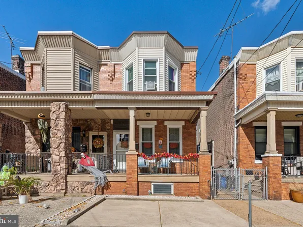 4432 Almond St, Philadelphia, PA 19137