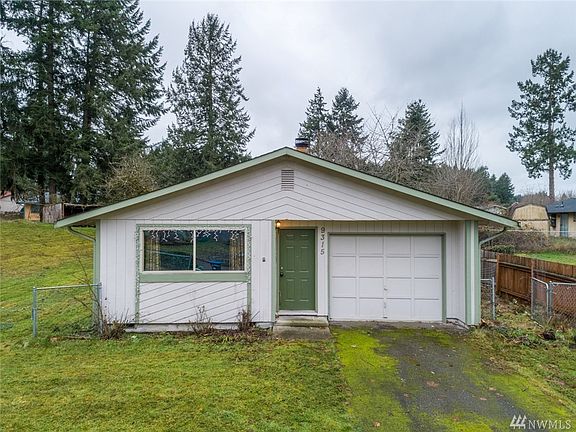 4th image of 9315 Clover Ct SE