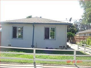 1st image of 807 Palm St
