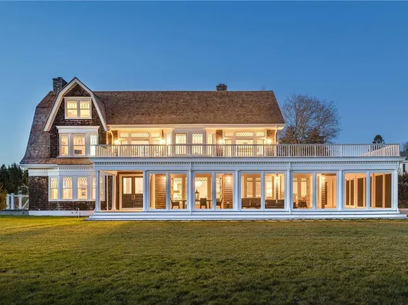 150 Boston Neck Rd, Narragansett, RI 02882