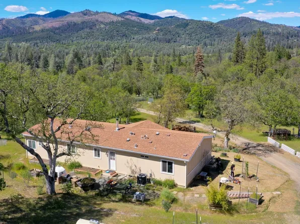 Frog Pond Ln, Hayfork, CA 96041