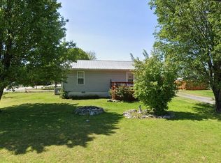 300 W Adams Ave, Lebanon, TN 37087