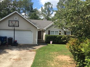2077 Blackberry Ln, Auburn, GA 30011