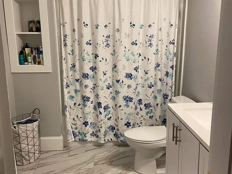 127 Sylvan St #3 — Photo 8