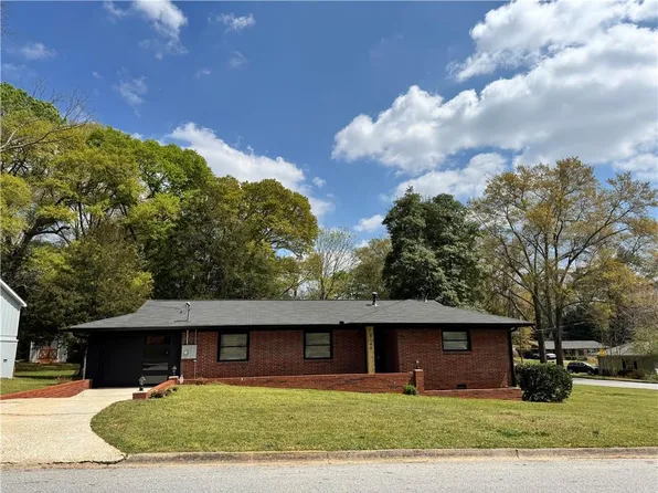 3149 Rebecca St SW, Covington, GA 30014