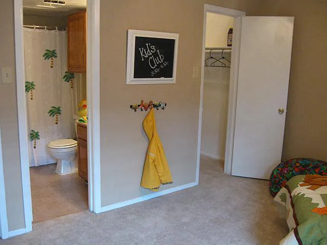 Dove Park Apartments — Photo 25