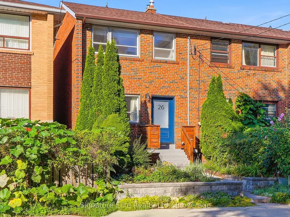 26 Egan Ave, Toronto, ON M4J 2Z3