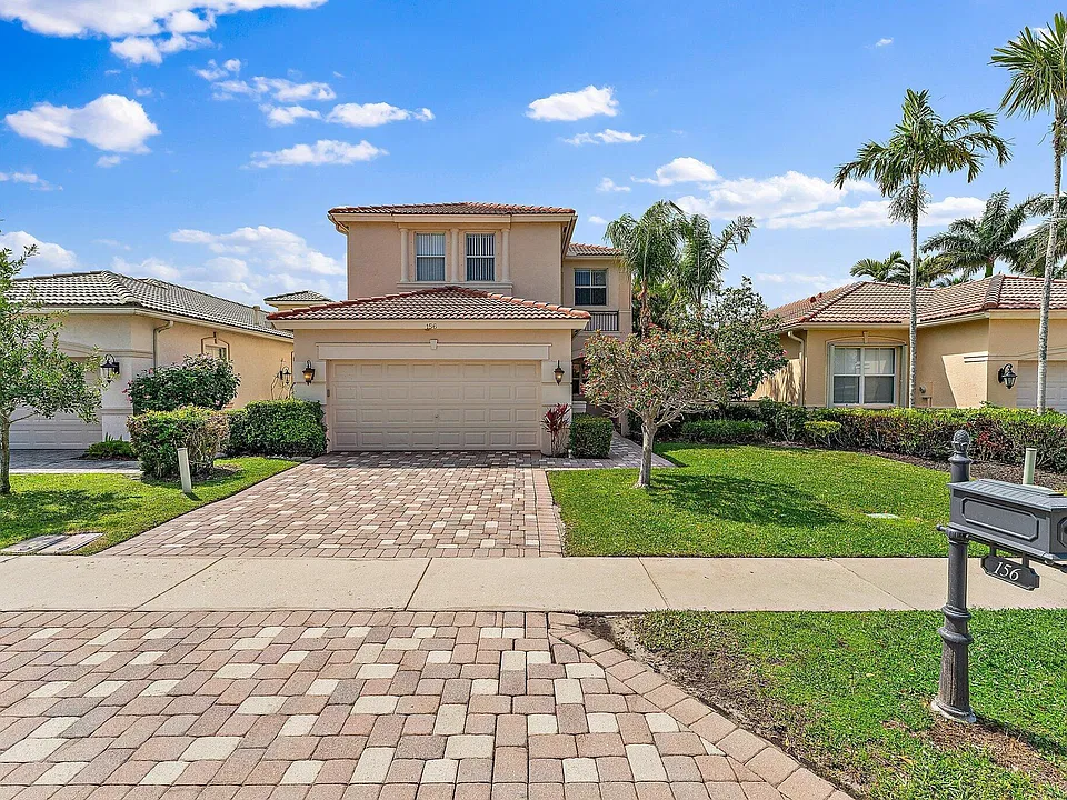 156 Isle Verde Way