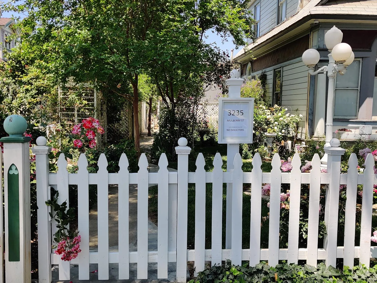 3235 Mulberry St — Photo 2