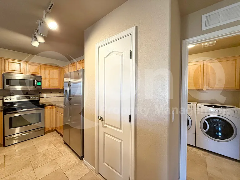 1350 S Greenfield Rd #2017 — Photo 22