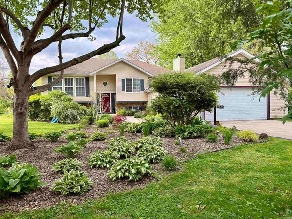 Fenix Realty, LLC