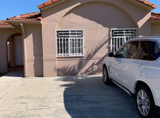 3189 W 72nd Ter, Hialeah, FL 33018