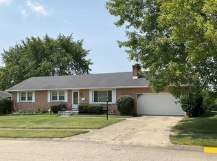 4229 Camelot Dr, Springfield, OH 45503