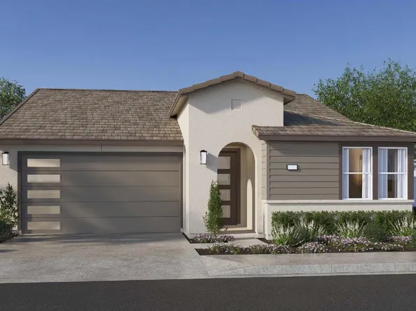 2454 N Harken Way, Clovis, CA 93619