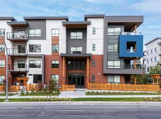 20286 72b Ave #101, Langley, BC V2Y3X4