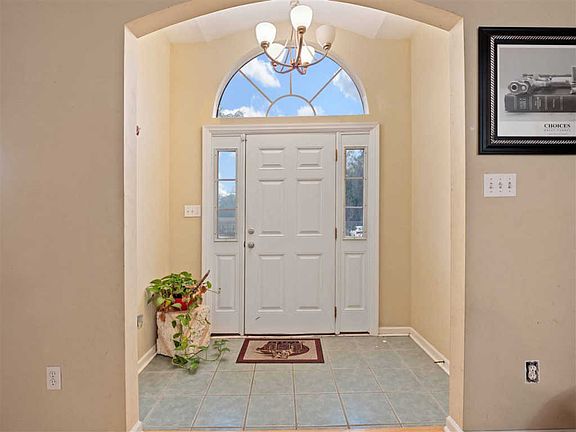 4th image of 3239 Skyview Dr