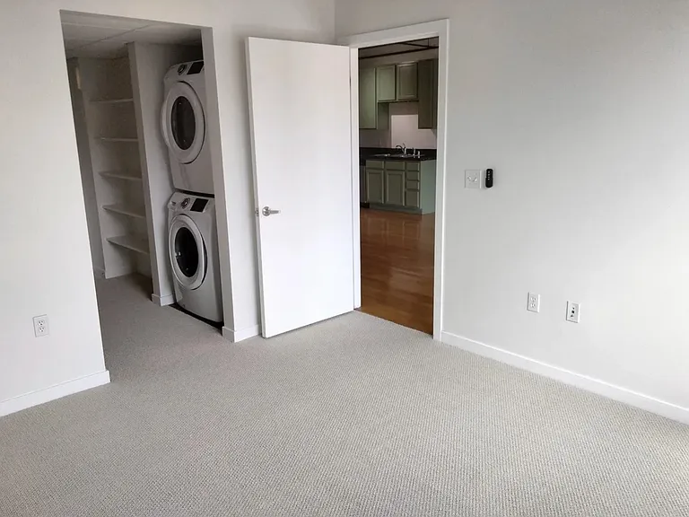 1475 Delgany St #607 — Photo 13
