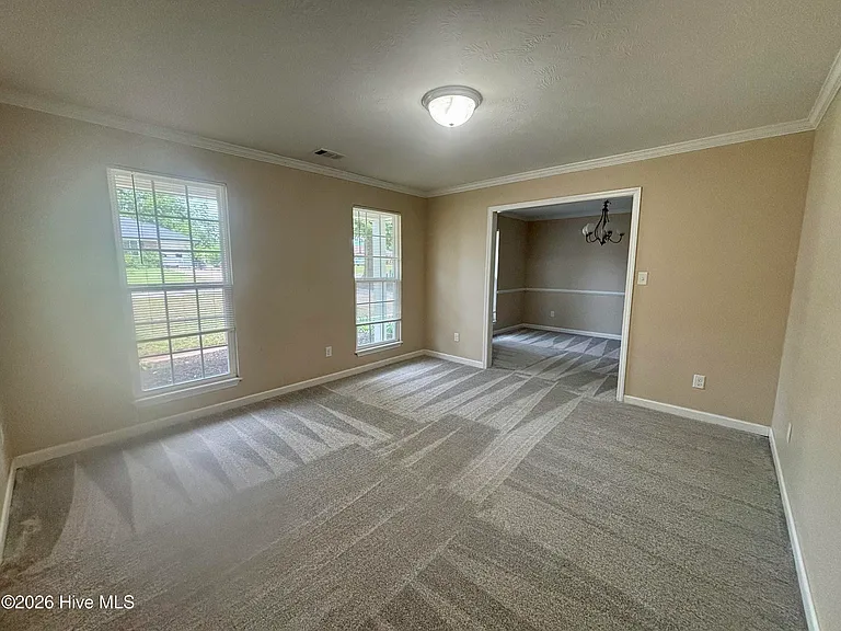 636 Bridgton Dr — Photo 5