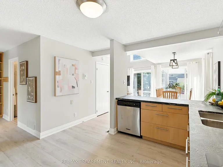 115 Pioneer Ln — Photo 12