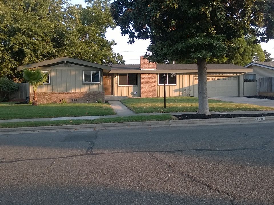 1st image of 1420 Redwood Ave
