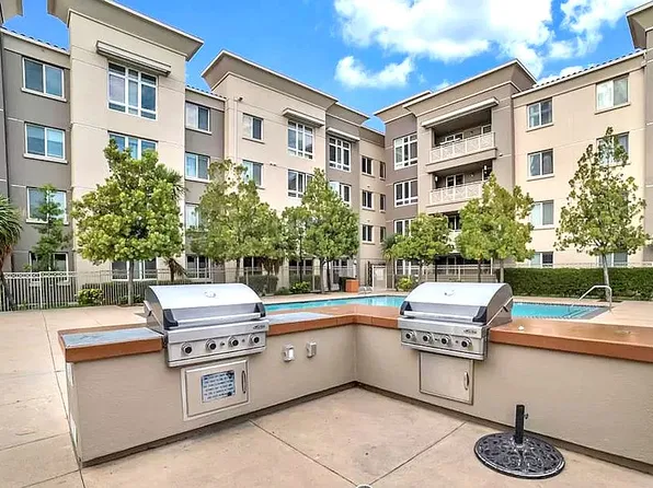 1101 S Main St APT 220, Milpitas, CA 95035