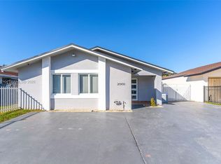 Strawberry Field Sub, Miami, FL 33177