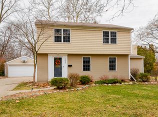 1637 Winick St SE, Grand Rapids, MI