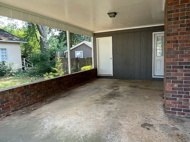 321 Cook St — Photo 7