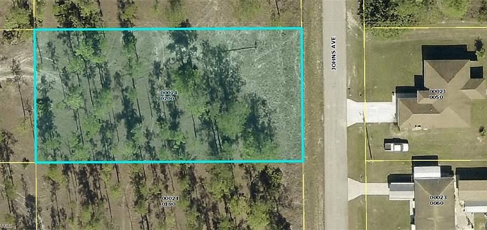 2nd image of 915 Johns Ave Lot 20