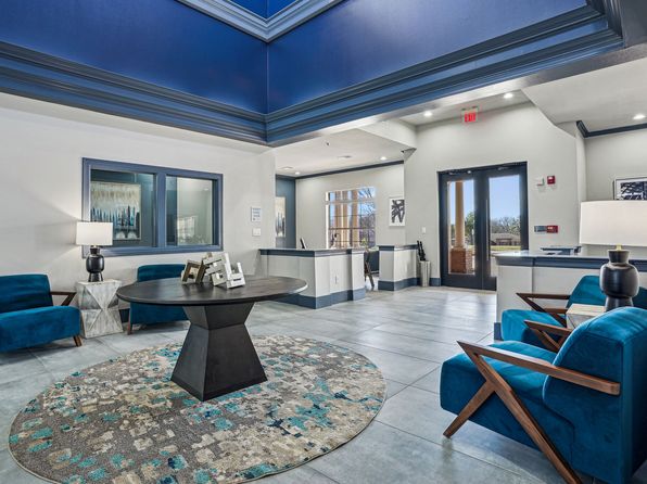 325 S Jupiter Rd #911